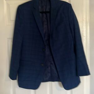 Tommy Hilfiger boy’s size 18 sport jacket. Subtle blue plaid. Worn once